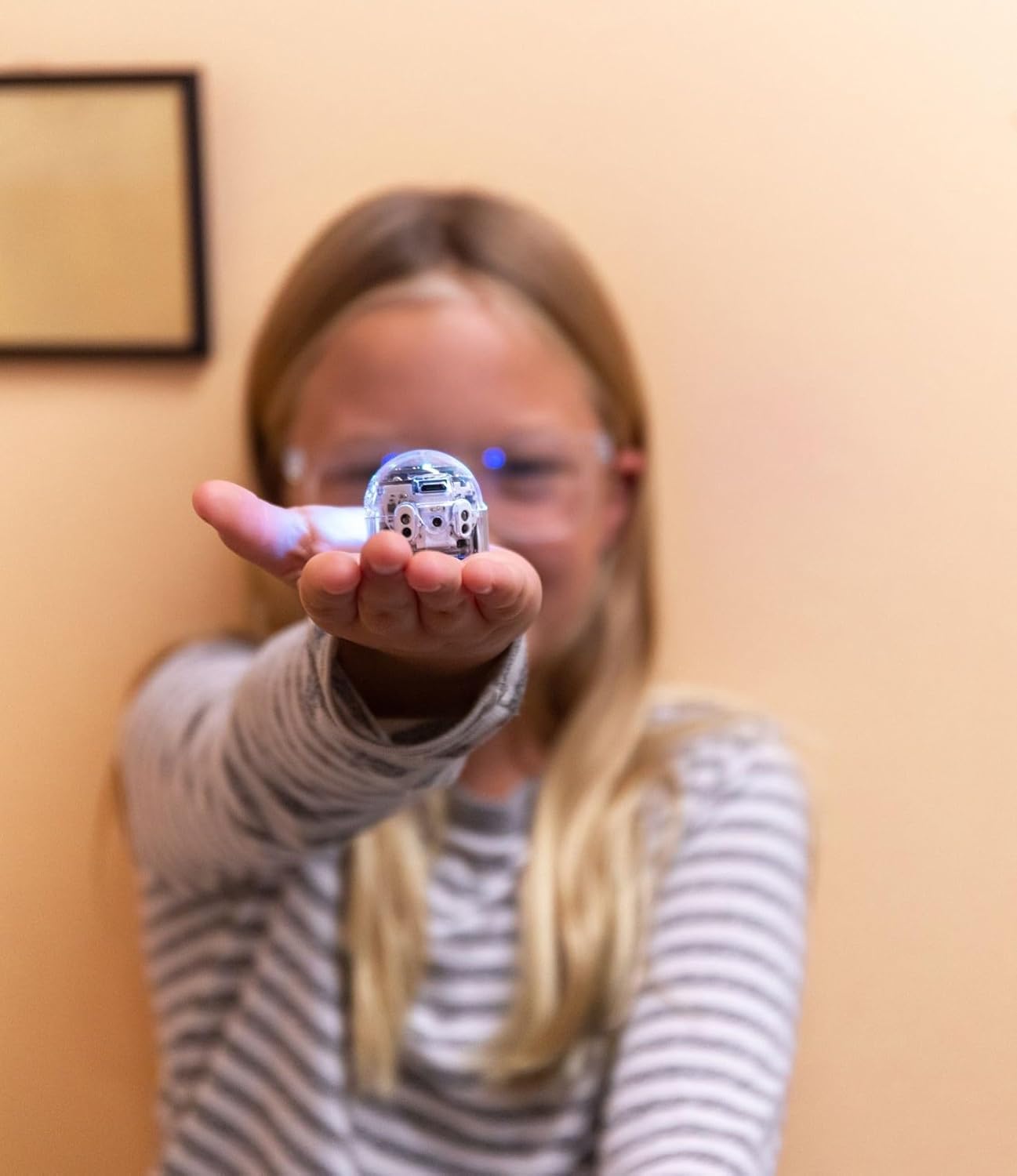 Ozobot Evo on track